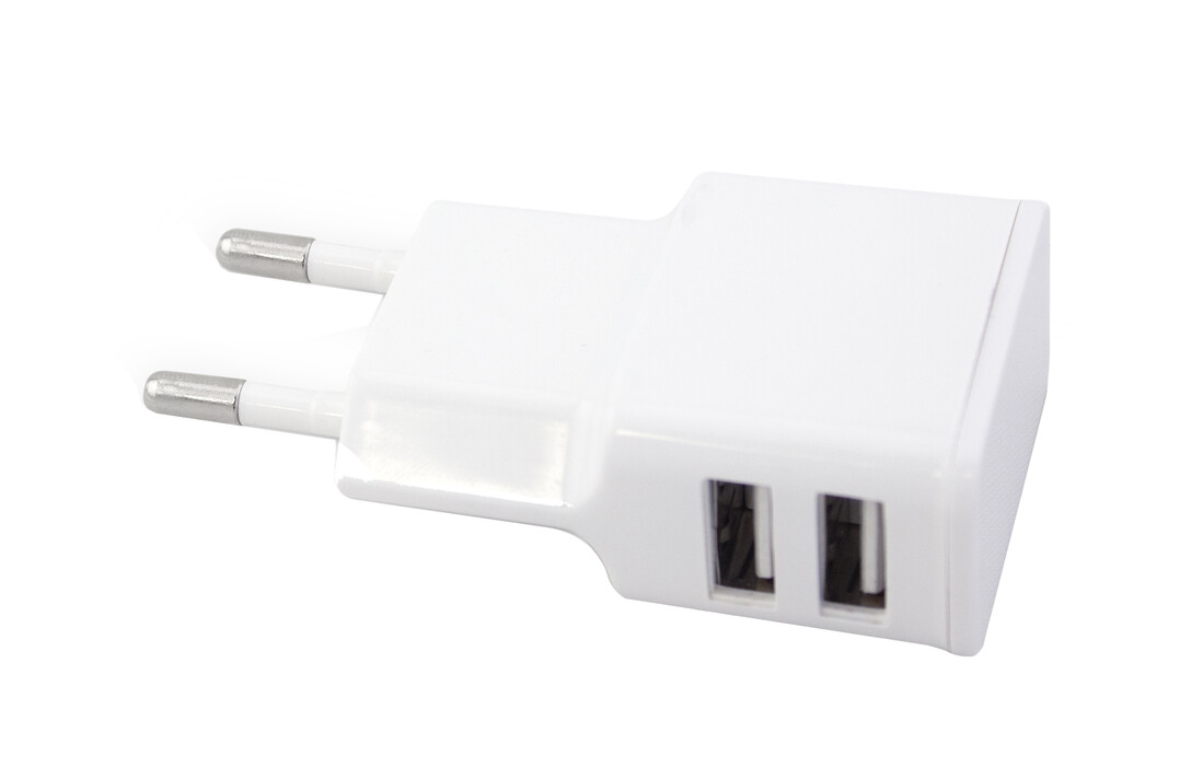 bL CARGADOR RAPIDO USB DOBLE 5V 2A GSC      